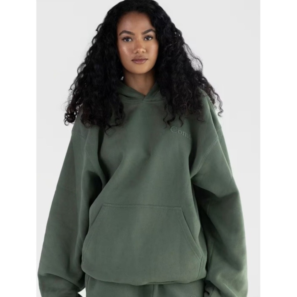 Comfrt‎ Minimalist Hoodie size medium FOREST